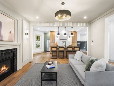 60 Avon St, Somerville, MA, 02143