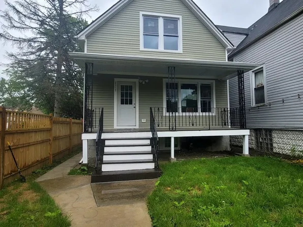 2117 W 69th Pl, Chicago, IL 60636