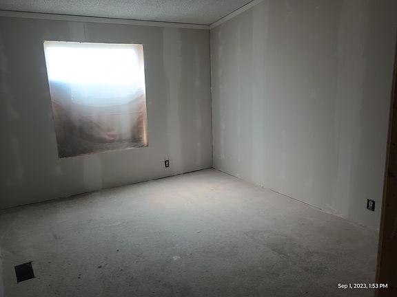 3rd image of 20-2126 3rd Ave NW