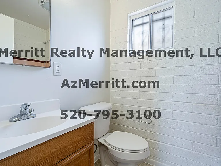 1598 N Fremont Ave #1 — Photo 14