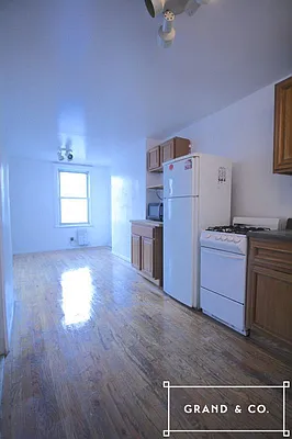 Rented by Grand & Co. | media 29