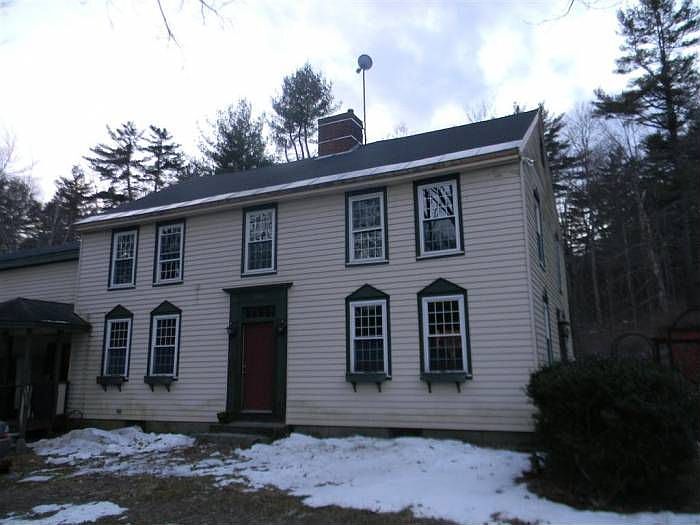 1 Bedroom Hollis Duplex