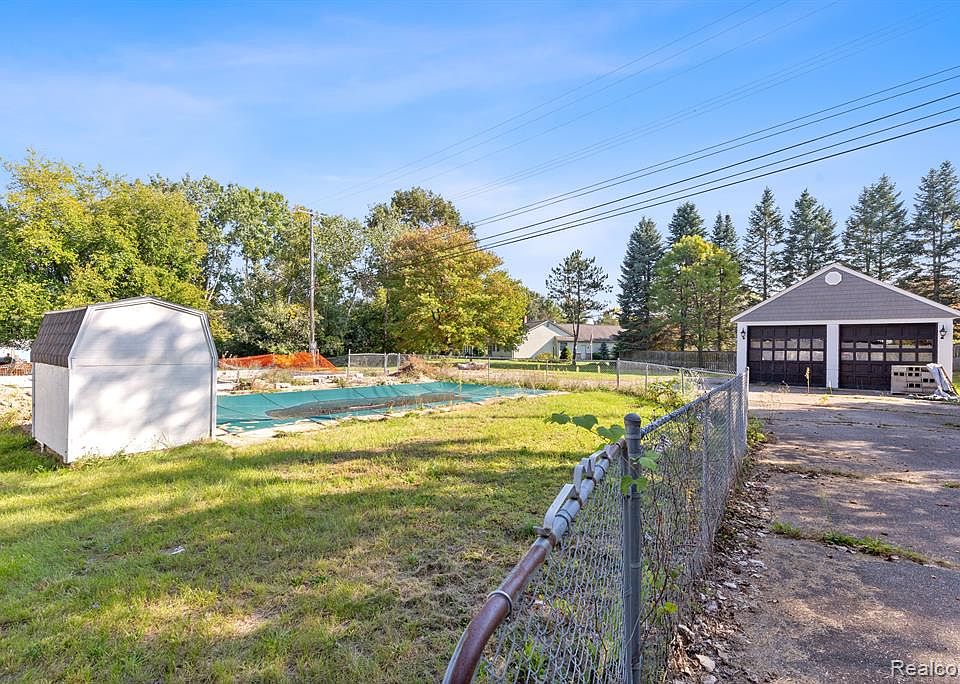 6169 Waldon Rd, Clarkston, MI 48346 MLS 20230084652 Zillow