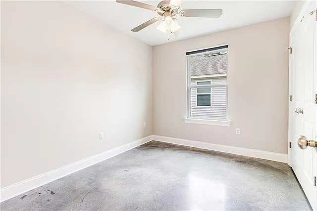 1529 Penrose St — Photo 7