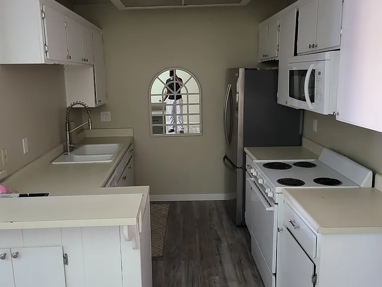 32200 Cathedral Canyon Dr #61 — Photo 2