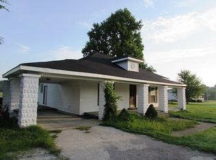 1032 W Main St, Newbern, TN 38059