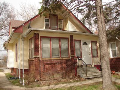 28 S Fulton Ave, Waukegan, IL, 60085