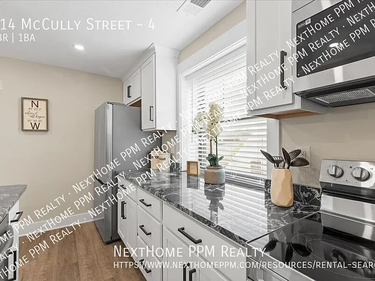 214 McCully St #4 — Photo 15
