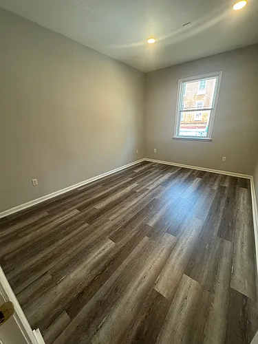 1621 W Oxford St Photo 1