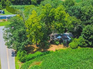 3785 Excelsior Rd N, Schnecksville, PA 18078