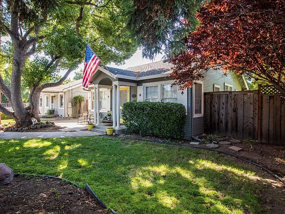 2nd image of 1041 Leona Ct