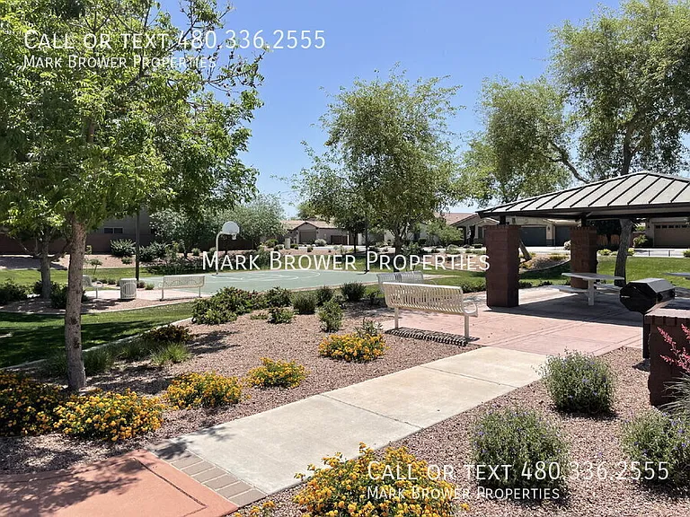 668 W Stanley Ave — Photo 24
