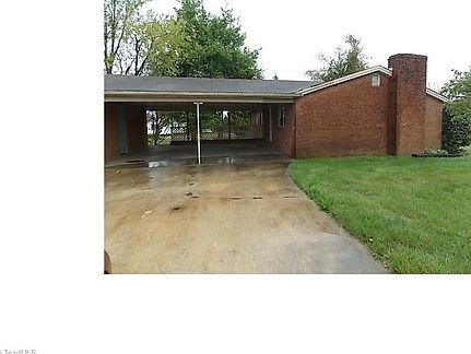 2nd image of 5542 Finch Farm Rd