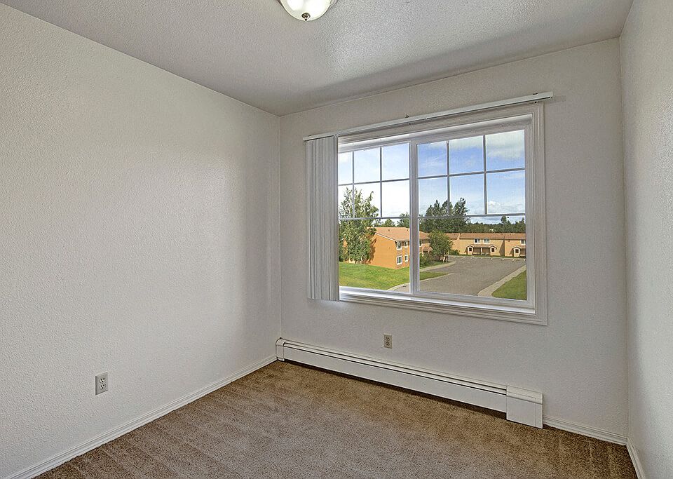 The Glen Apartments - Bedroom