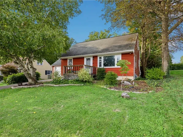 122 W Dauenhauer St, East Syracuse, NY 13057