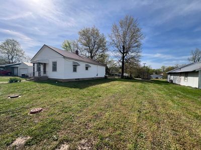 401 E Pennington Avenue, Ava, MO, 65608