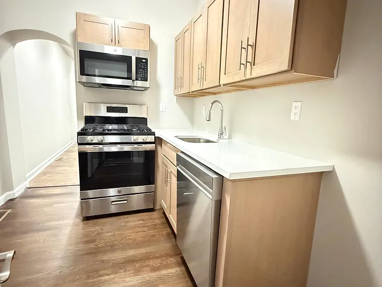 1401 E Wilt St — Photo 11