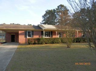 6311 Kincross Ave, Fayetteville, NC 28304