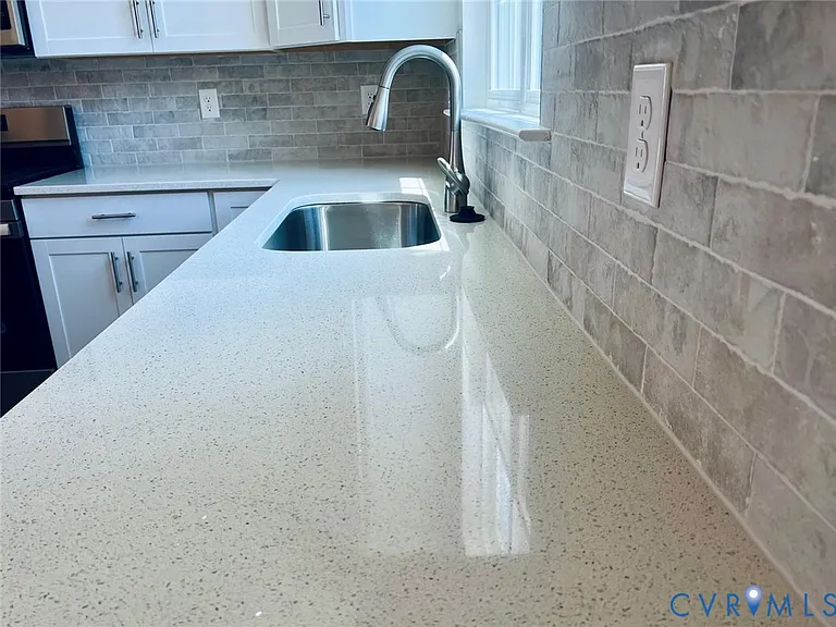 6166 Belay Dr — Photo 2