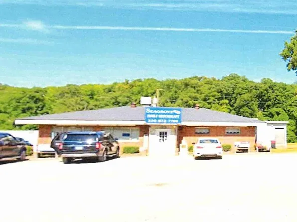 8702 Us Highway 220 S, Seagrove, NC 27341