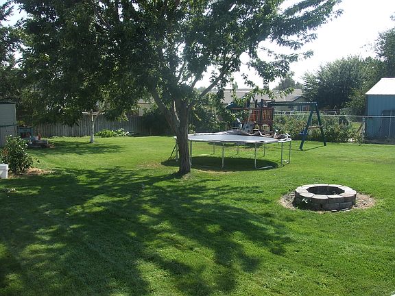 Backyard 2