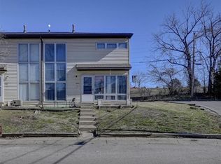 903 N 70th St, Kansas City, KS 66112