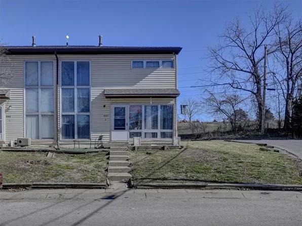 903 N 70th St, Kansas City, KS 66112