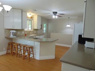 1492 E Petunia Way, Sandy, UT 84092