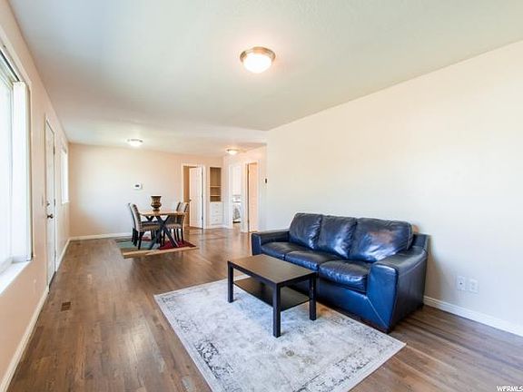 2nd image of 2651 W Everettwood Dr