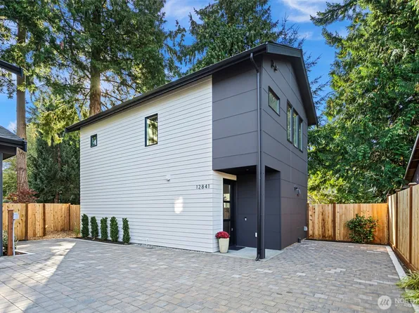 12841 NE 112th Street, Kirkland, WA 98033