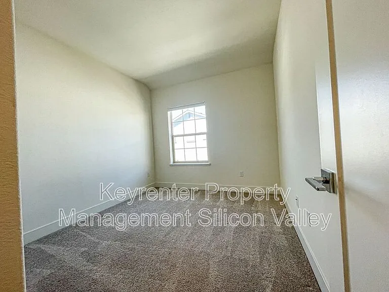 37549 Willow St — Photo 28