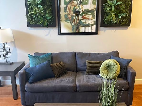 681 Washington Blvd #A