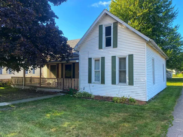 160 E Curry St, Markle, IN 46770