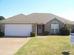 114 Rampart Dr, Jackson, TN 38305