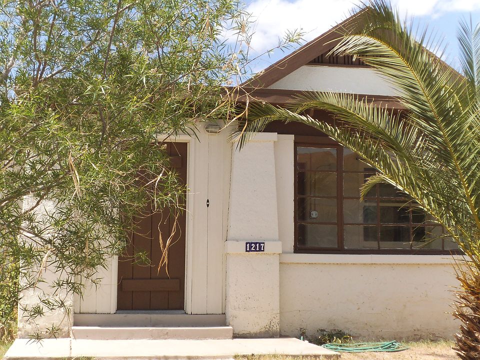 Tyndall Exterior Front