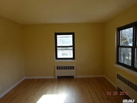 4th image of 21923 75th Ave