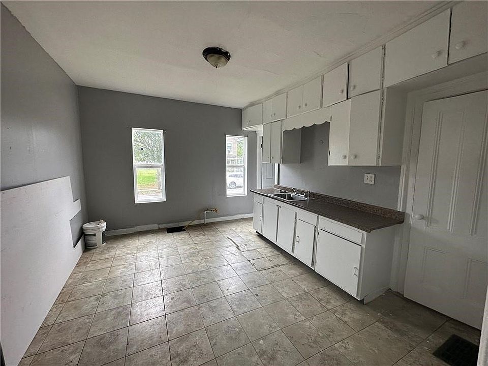 24 Alphonse St, Rochester, NY 14621 Zillow