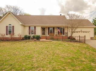 2239 Eastview Dr, Murfreesboro, TN 37128