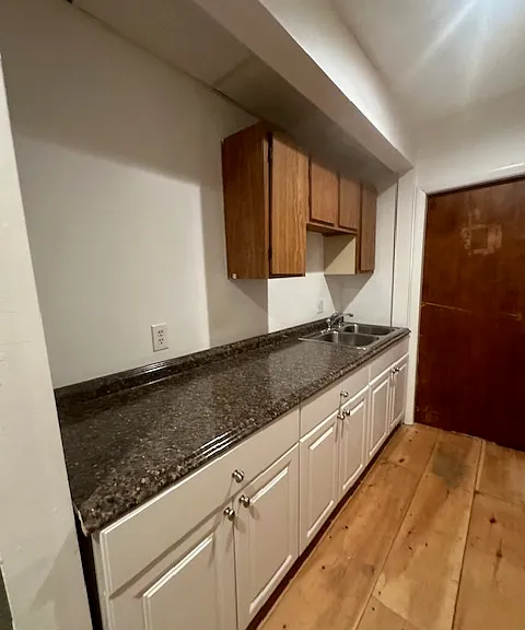 268-270 Main St #3L — Photo 8