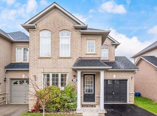 2403 Emerson Dr, Burlington, ON L7L 7M4