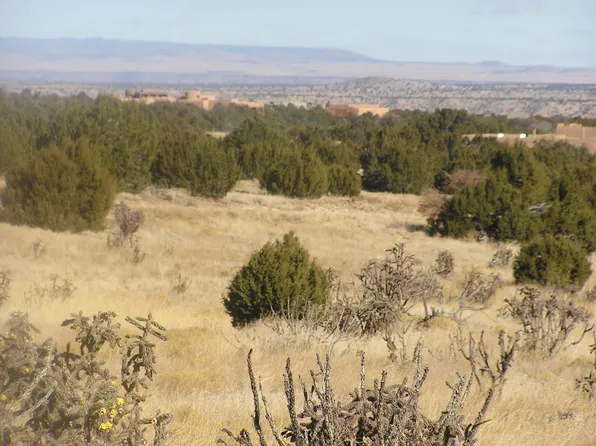 4 Osito Rd, Sandia Park, NM 87047