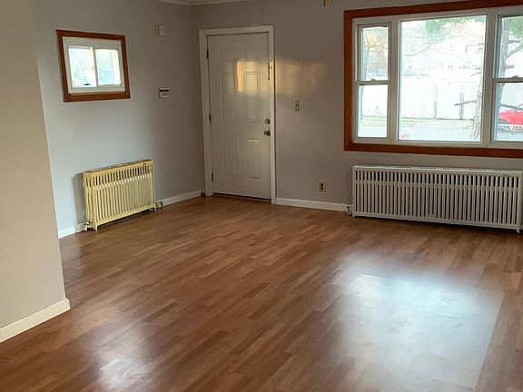 4th image of 68 Haughwout Ave