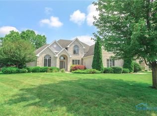 5736 Breeze Bay Dr, Sylvania, OH