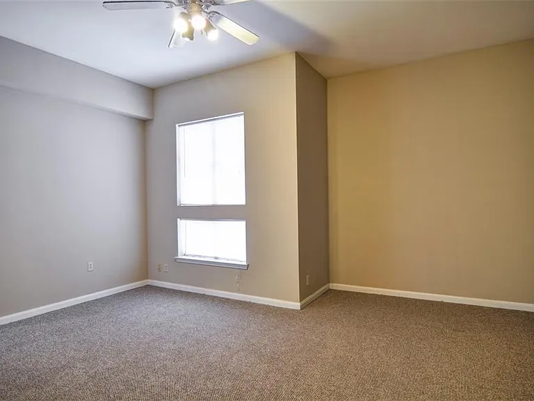3225 Turtle Creek Blvd #929 — Photo 3