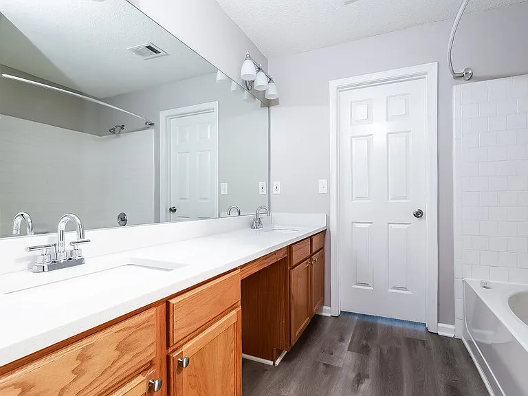2794 Regent Walk Dr — Photo 11