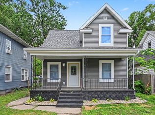 1219 E Madison St, South Bend, IN 46617