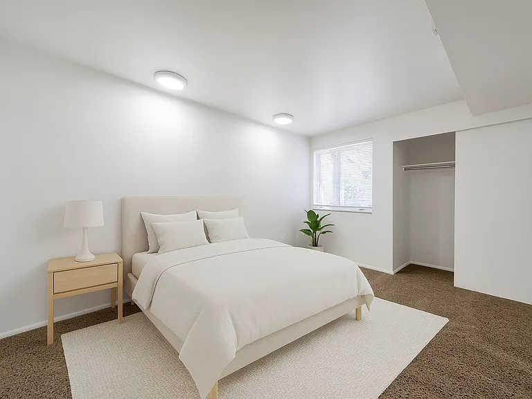 Capitol Reef Apartments — Photo 7