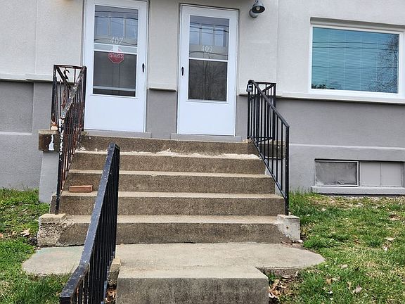 4th image of 955 E Maple St #409