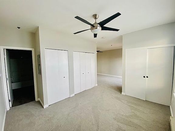 2nd image of 1500 Laurel St APT 205