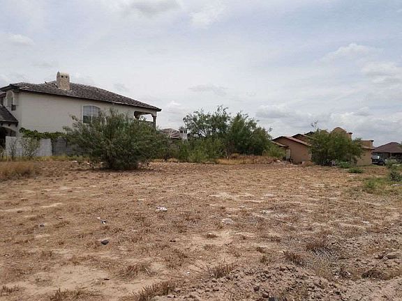 3rd image of 1433 Franc Cigarroa Dr